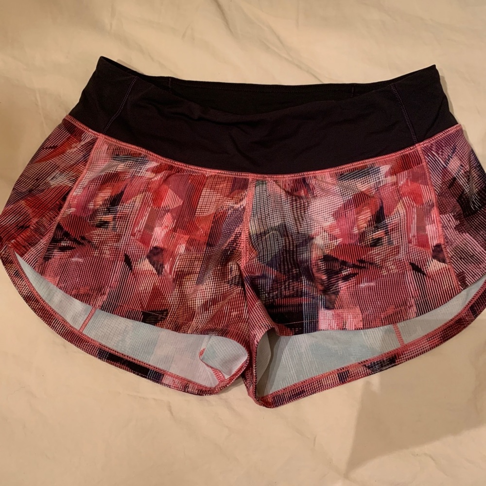 lulu lemon shorts size 2